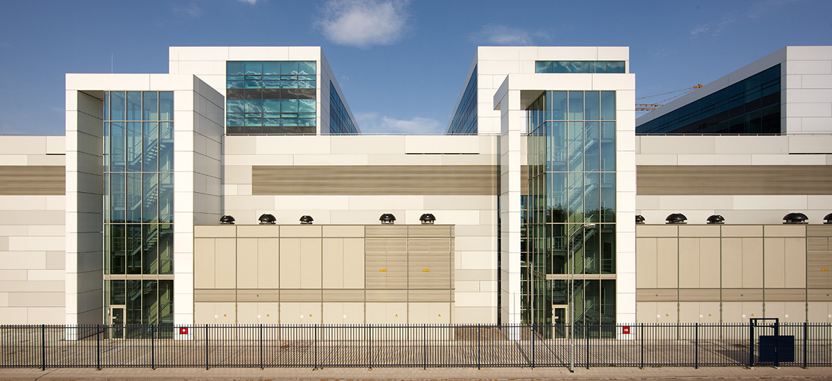 鋁單板吊頂鏤空工藝優(yōu)勢(shì)