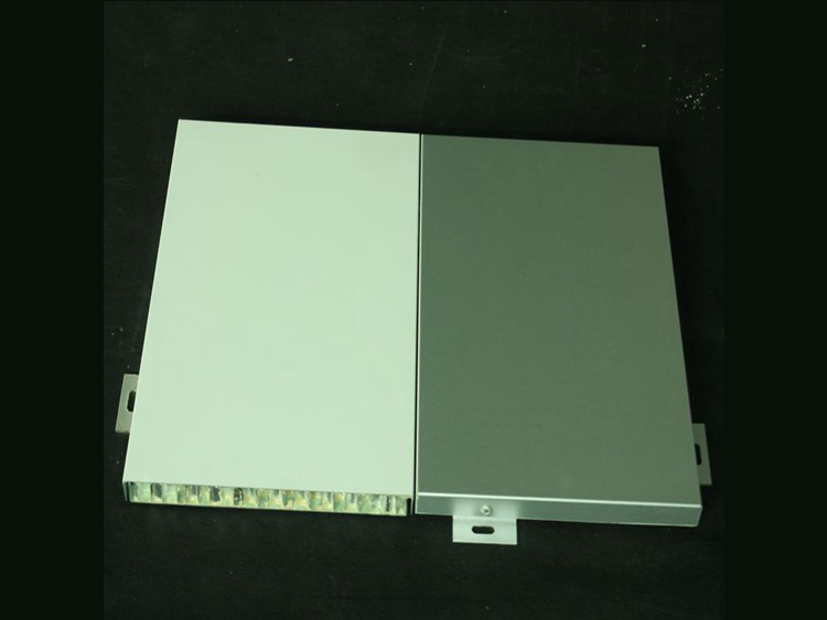 勾搭吊頂鋁蜂窩板